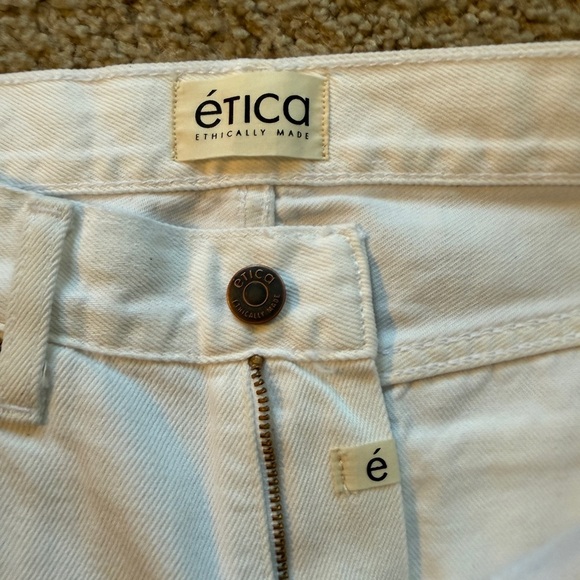 New with tags White Jeans - Picture 6 of 8